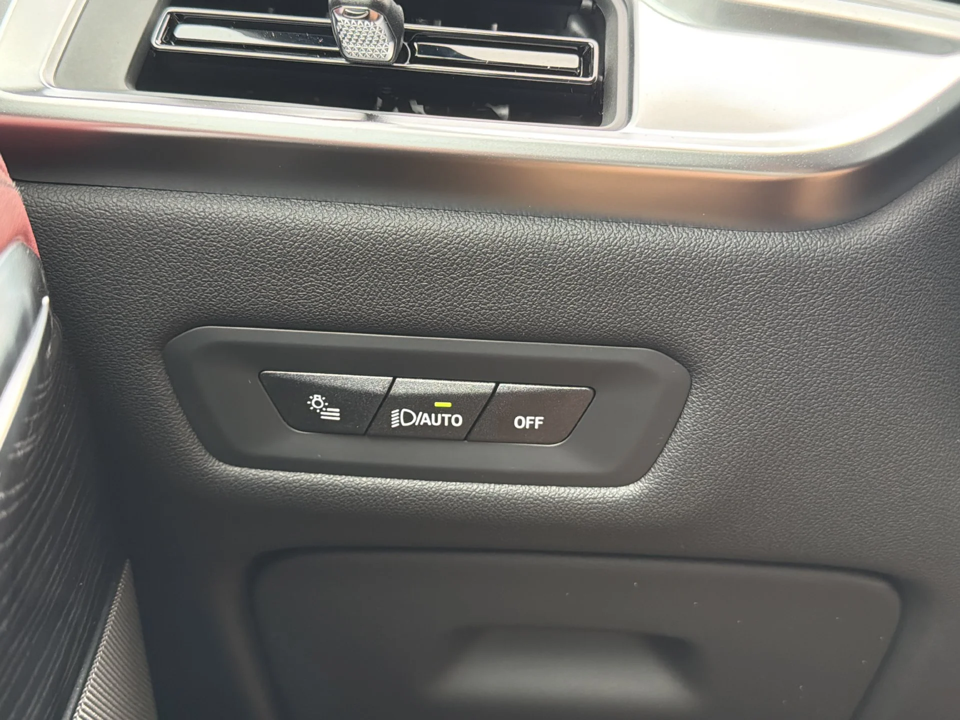 New 2027 Mineral White Metallic BMW xDrive40i image 24