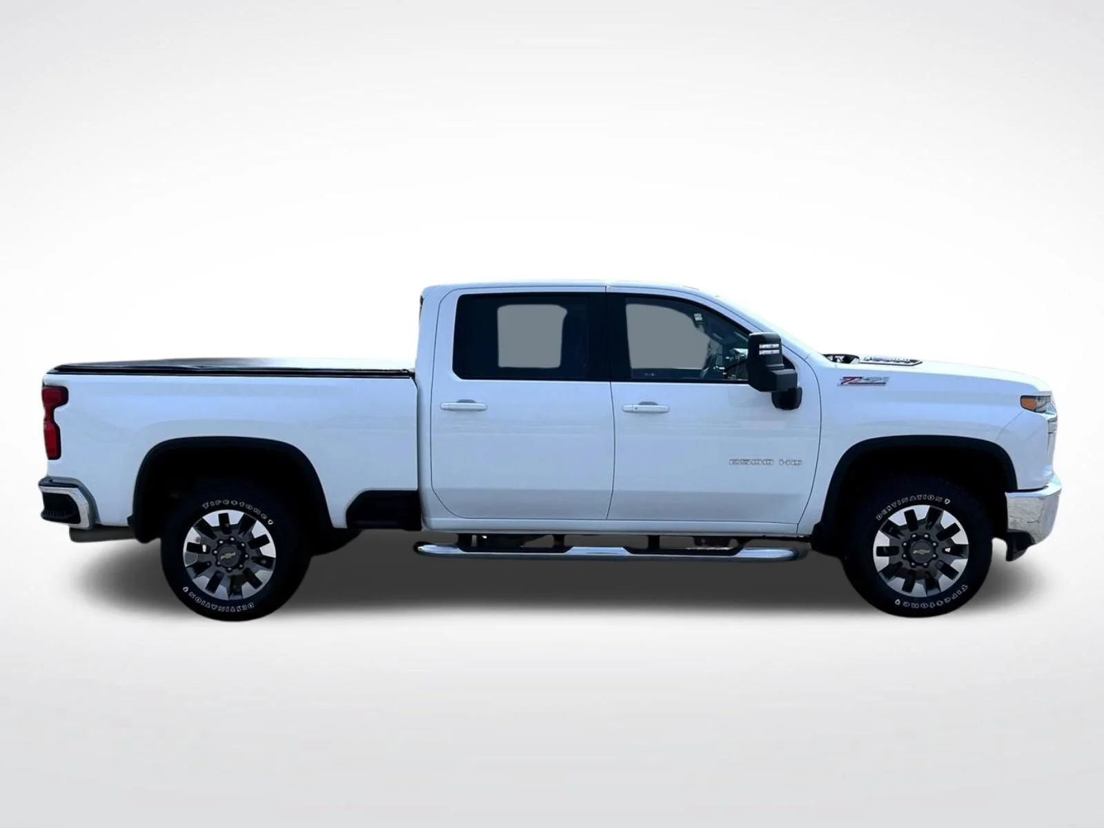 Certified Used 2022 SUMMIT WHITE Chevrolet LT image 5