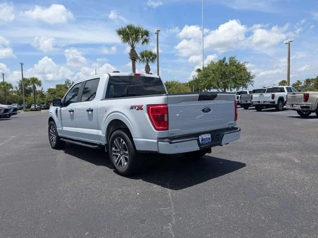 Used 2022 Silver Ford XL image 5