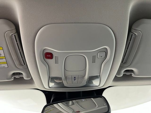 Used 2021 White Jeep Limited image 34