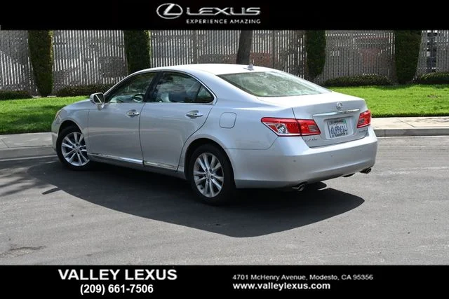 Used 2010 Gray Lexus 350 image 4