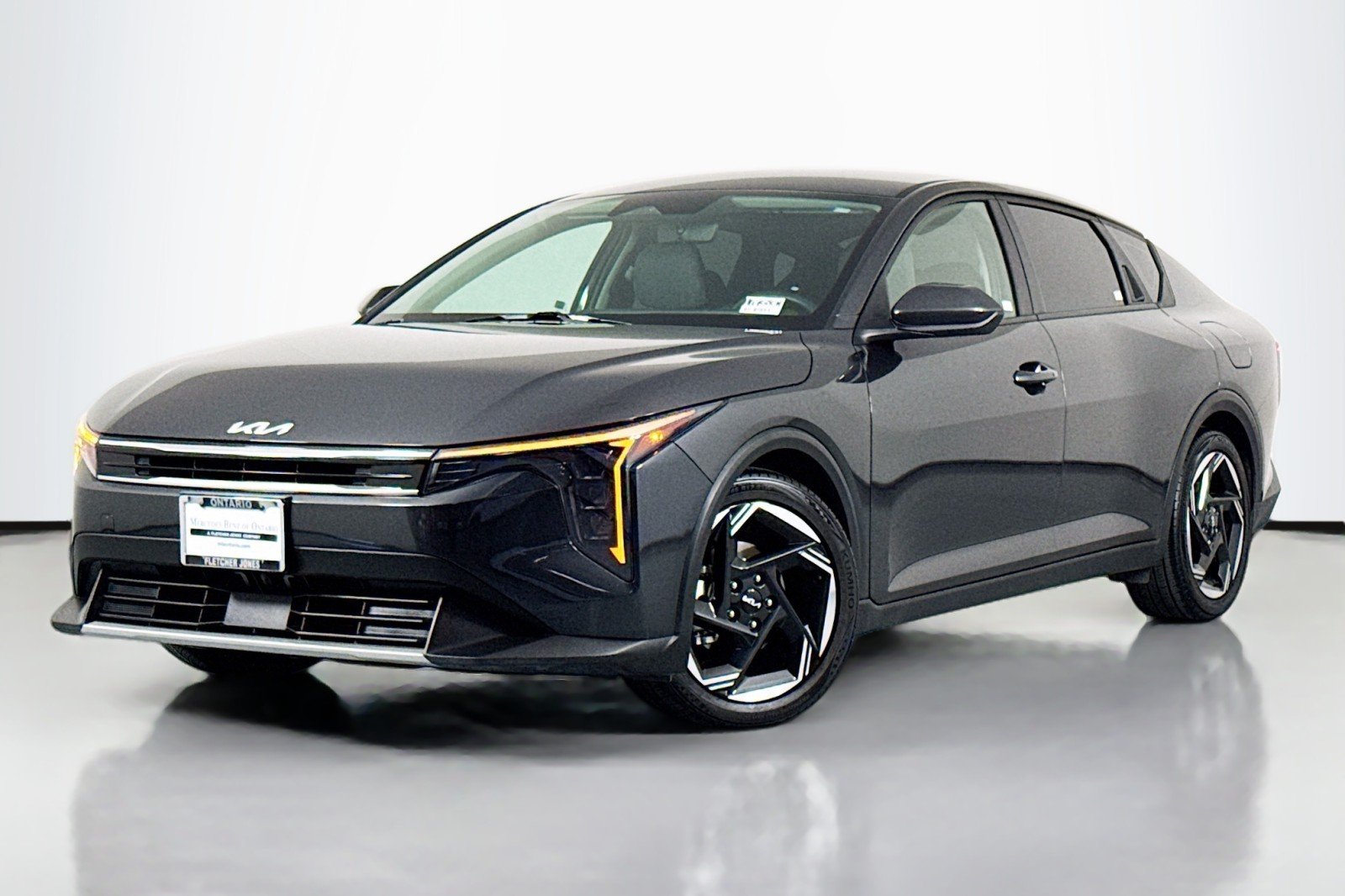 2025 Kia K4 EX AT's photo