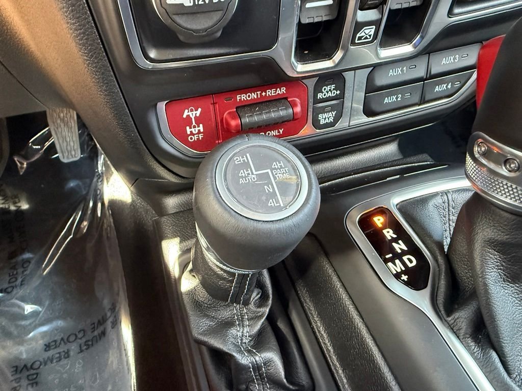 Used 2025 Gray Jeep Rubicon image 29