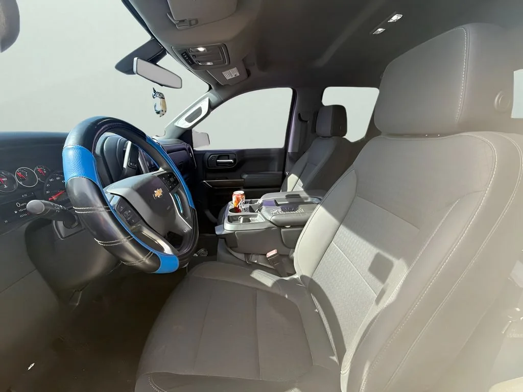Used 2020 SUMMIT WHITE Chevrolet LT image 6