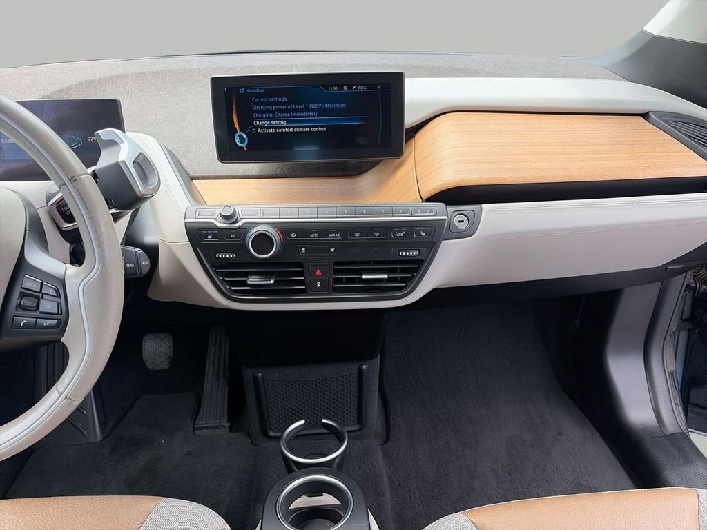 Used 2014 Silver BMW with Range Extender image 11