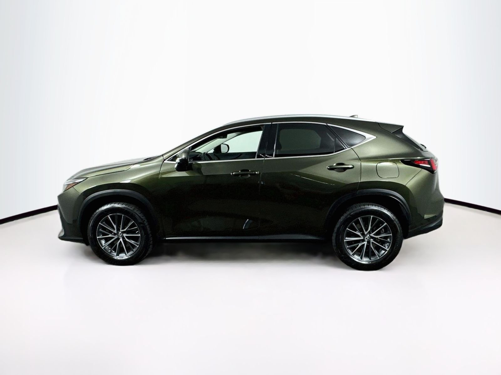 Used 2023 Green Lexus 350 Premium image 4