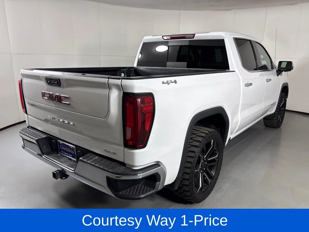 Used 2020 White GMC SLT image 11
