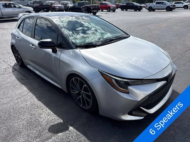 Used 2021 Classic Silver Metallic Toyota XSE image 3
