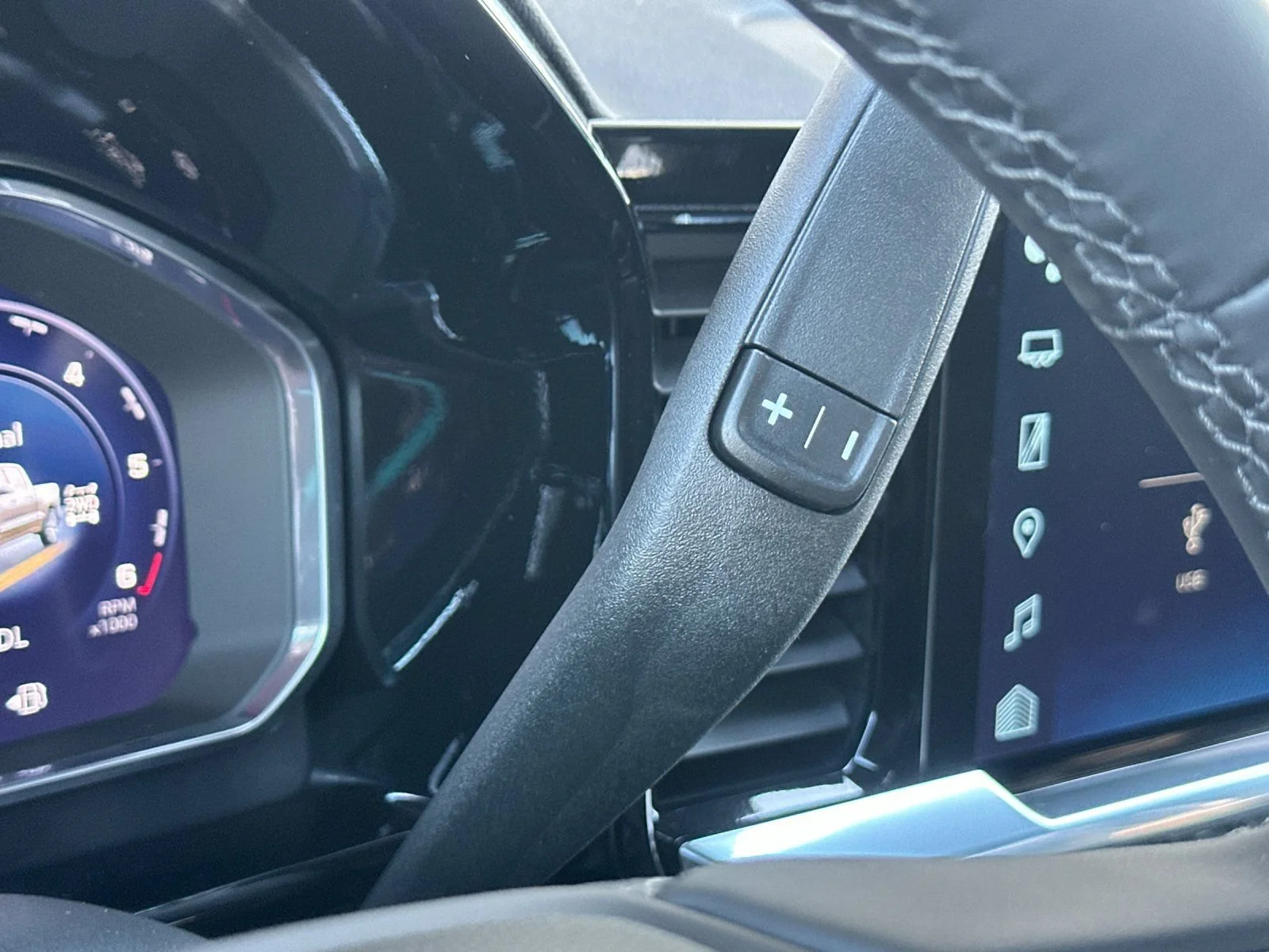 New 2026 Sterling Gray Metallic Chevrolet RST image 21