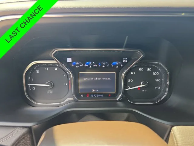 Used 2021 White GMC Denali image 14