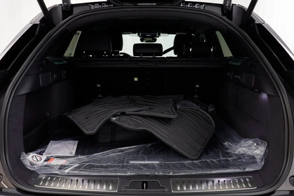 New 2026 Gray Land Rover Dynamic SE image 19