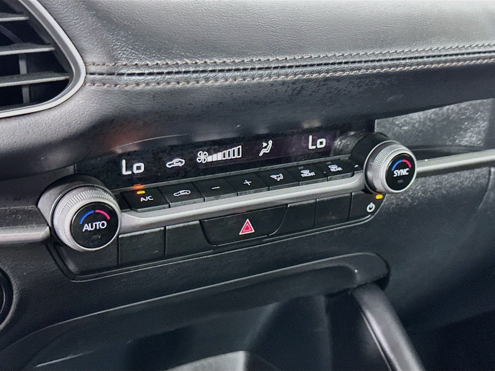 Used 2024 Deep Crystal Blue Mica Mazda 2.5 S Select Sport image 17