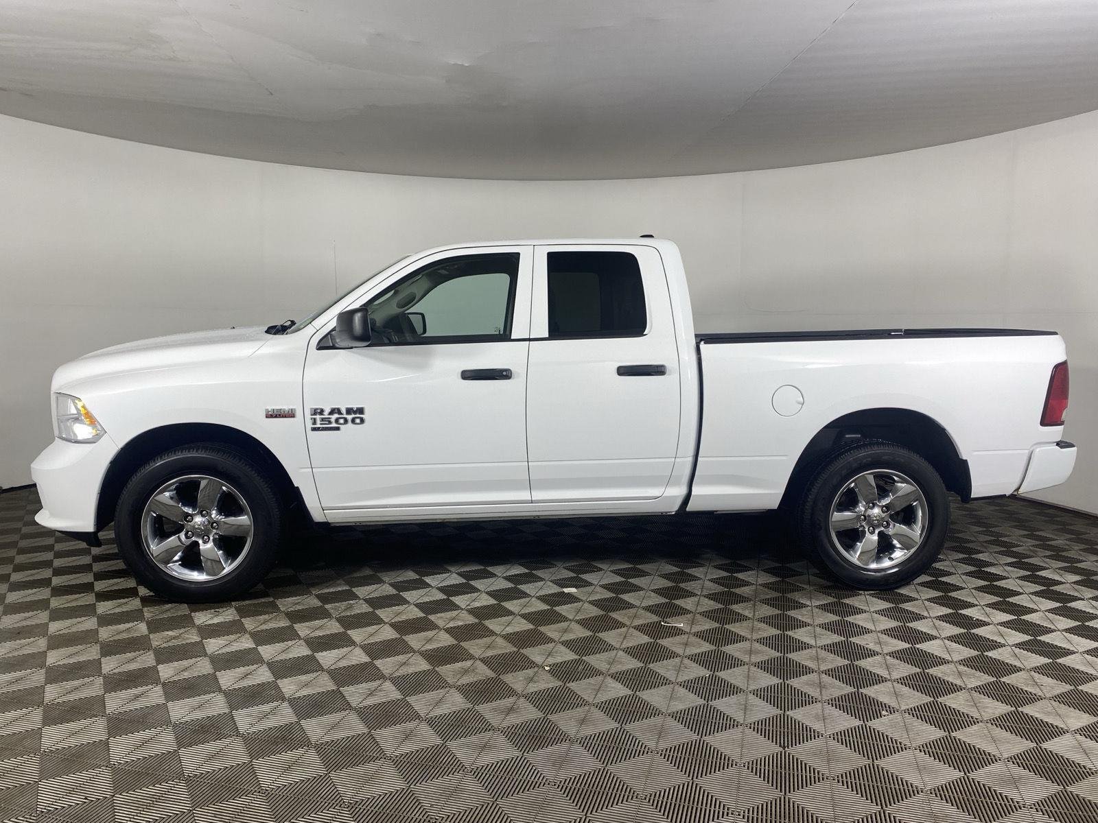 Used 2019 Bright White Clearcoat Ram Express image 4