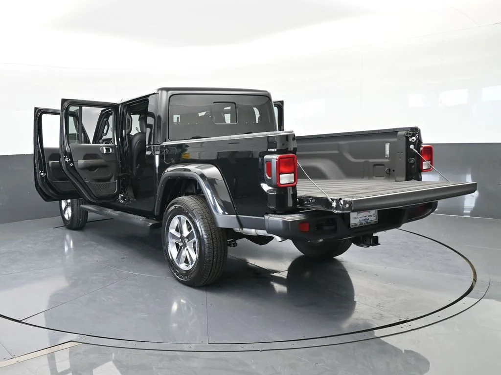 Used 2024 Black Clearcoat Jeep Sport S image 76