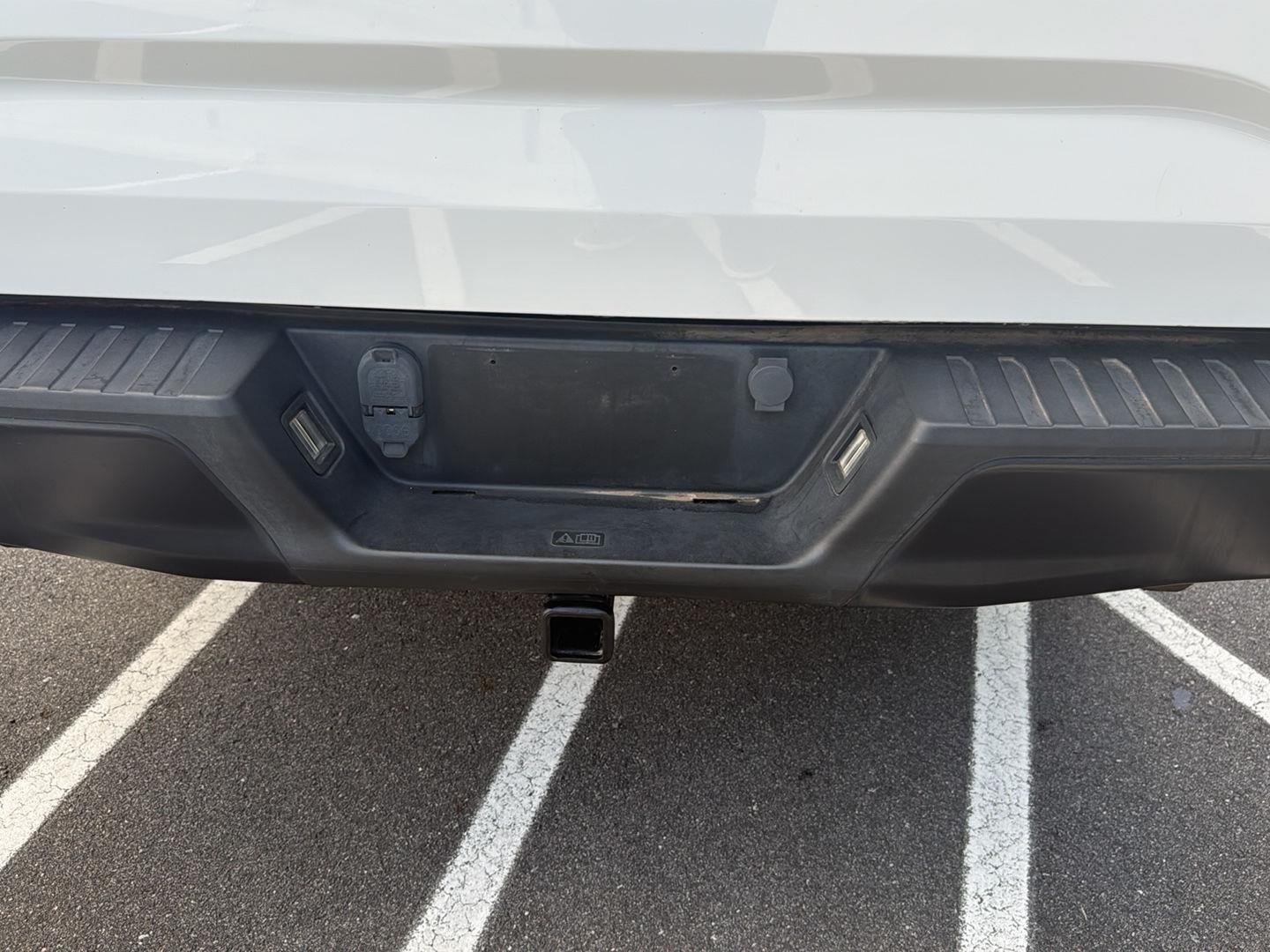 Used 2017 OXFORD WHITE FORD  image 12