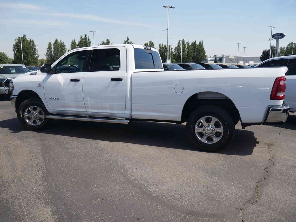 Used 2022 White Ram Big Horn image 23