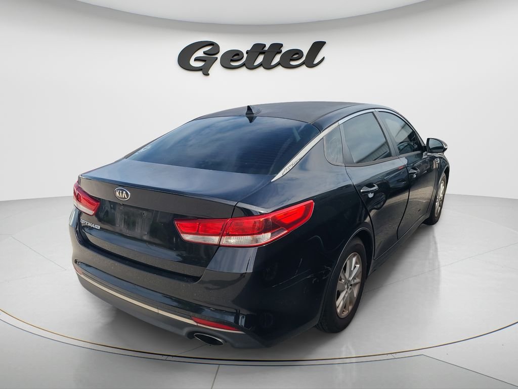 Used 2016 Black Kia LX image 3