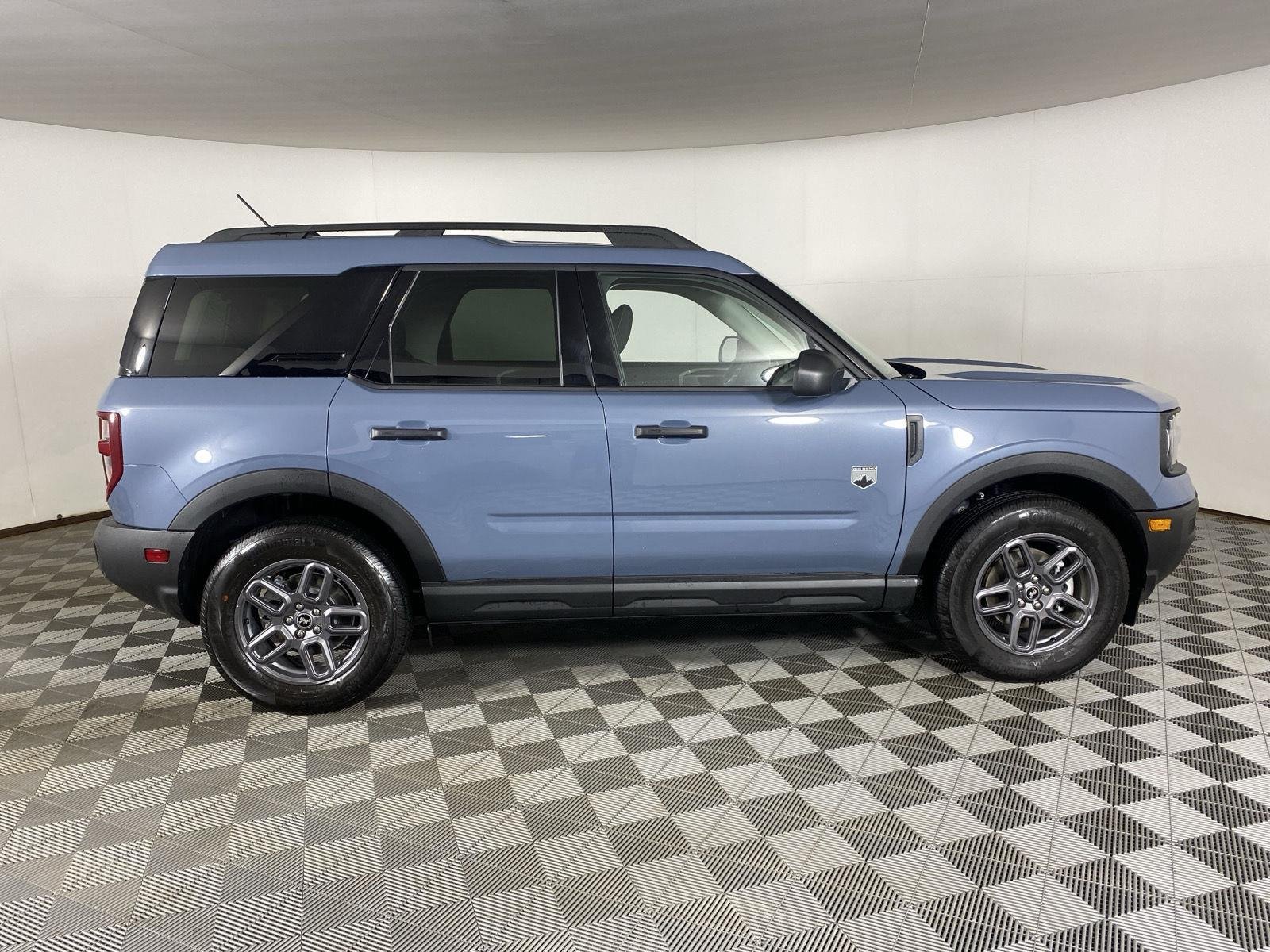 Used 2026 Azure Gray Metallic Tri-Coat Ford Big Bend image 8