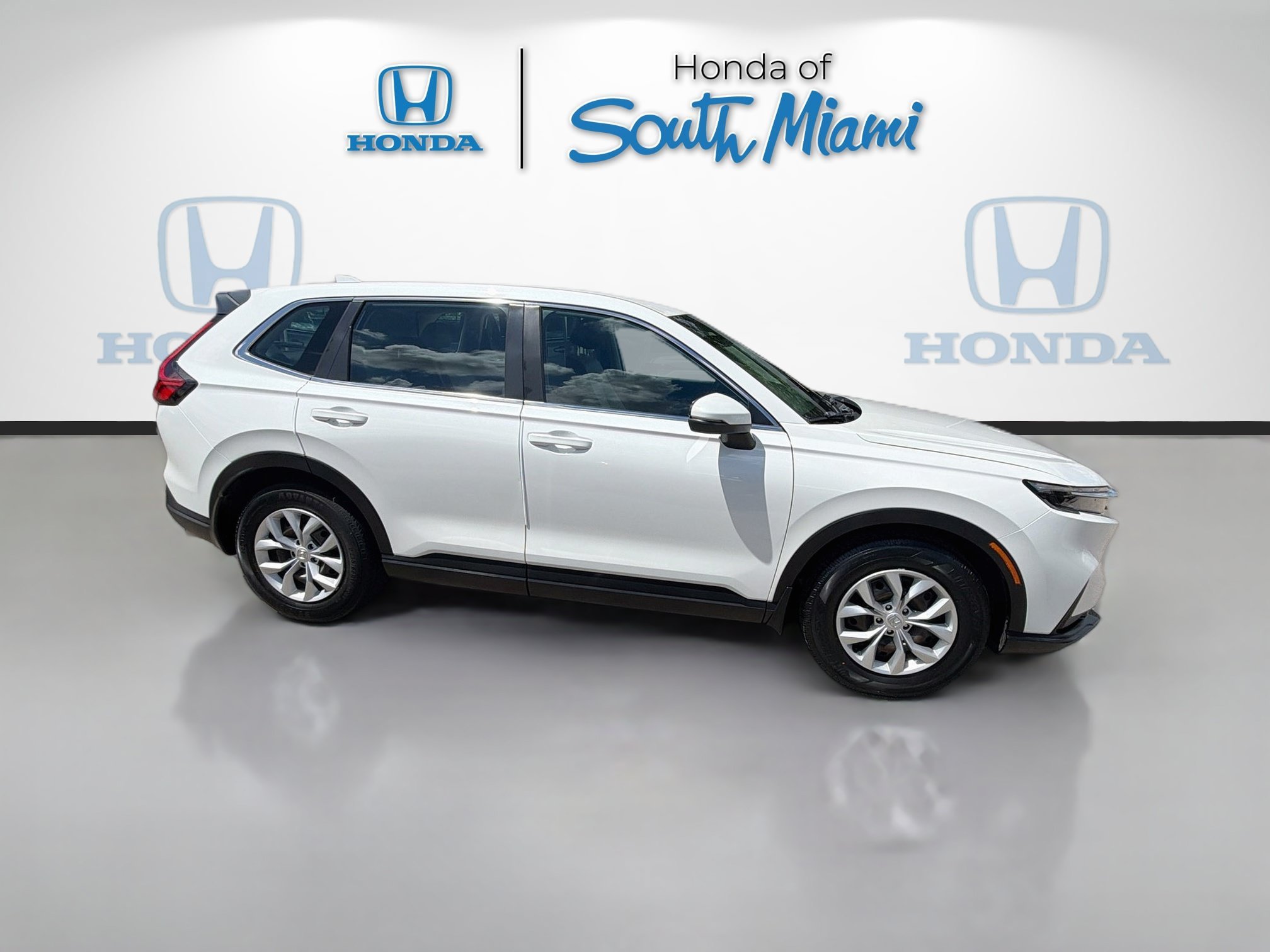 Used 2024  Honda LX image 8
