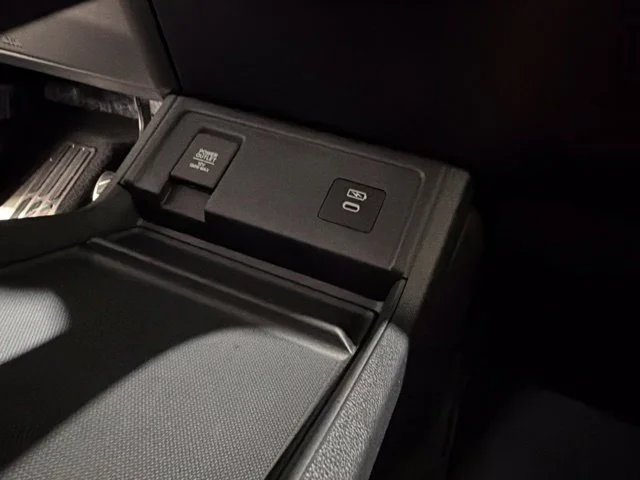 2025 Acura RDX A-Spec Package - Photo 37
