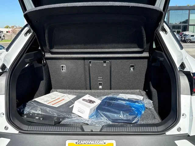 New 2026 Opal White Pearl Volkswagen Pro S image 16