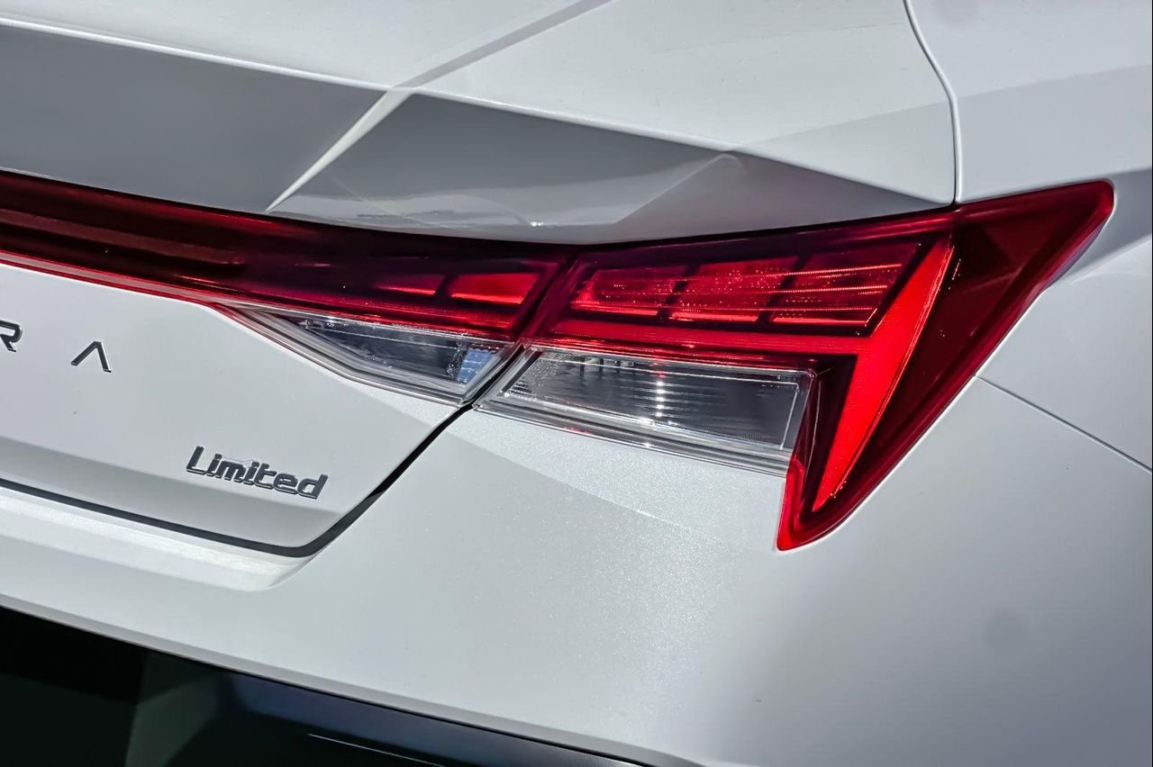New 2026 White Hyundai Limited image 37
