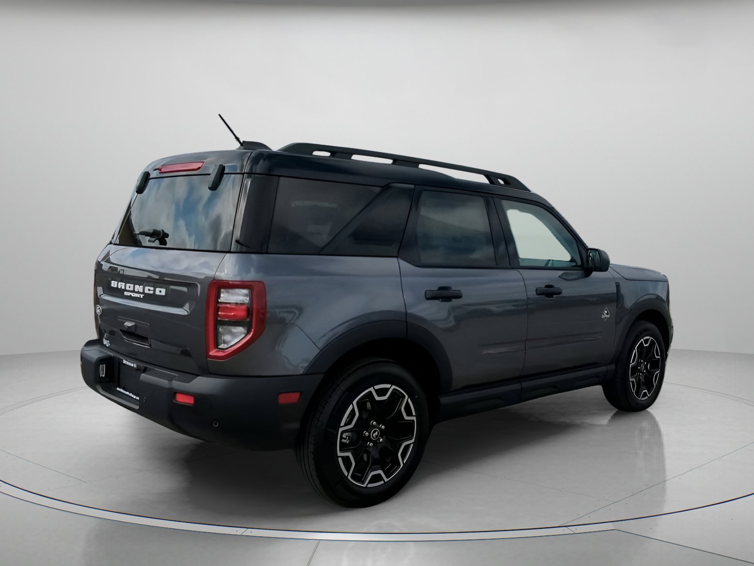 New 2026 Carbonized Gray Metallic Ford Outer Banks® image 25