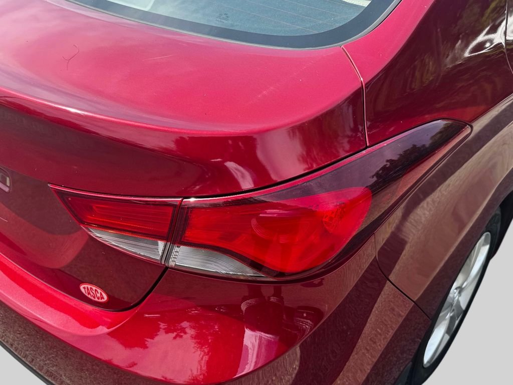 2016 Hyundai Elantra Value Edition - Photo 10