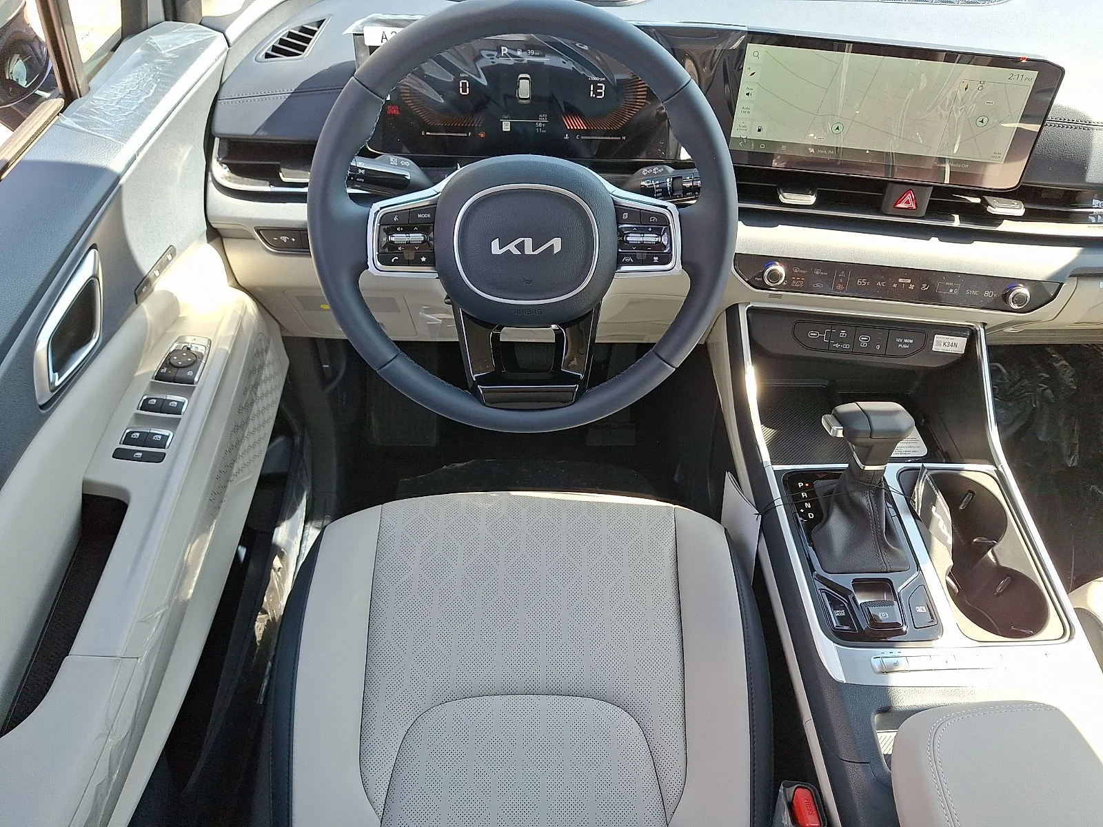 New 2026 White Kia EX image 11