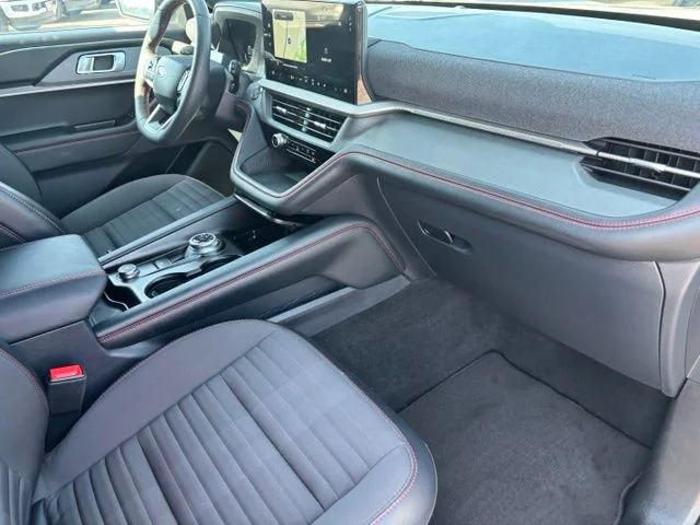 Used 2025 Gray Ford ST-Line image 24