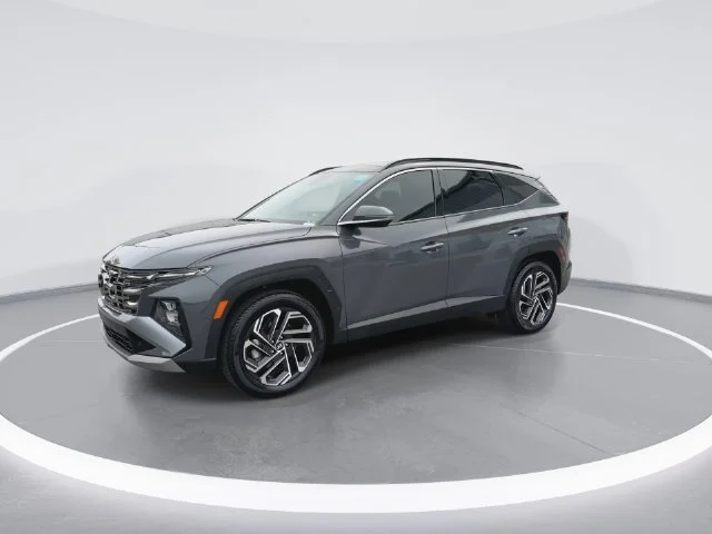 Used 2025 Gray Hyundai Limited image 4