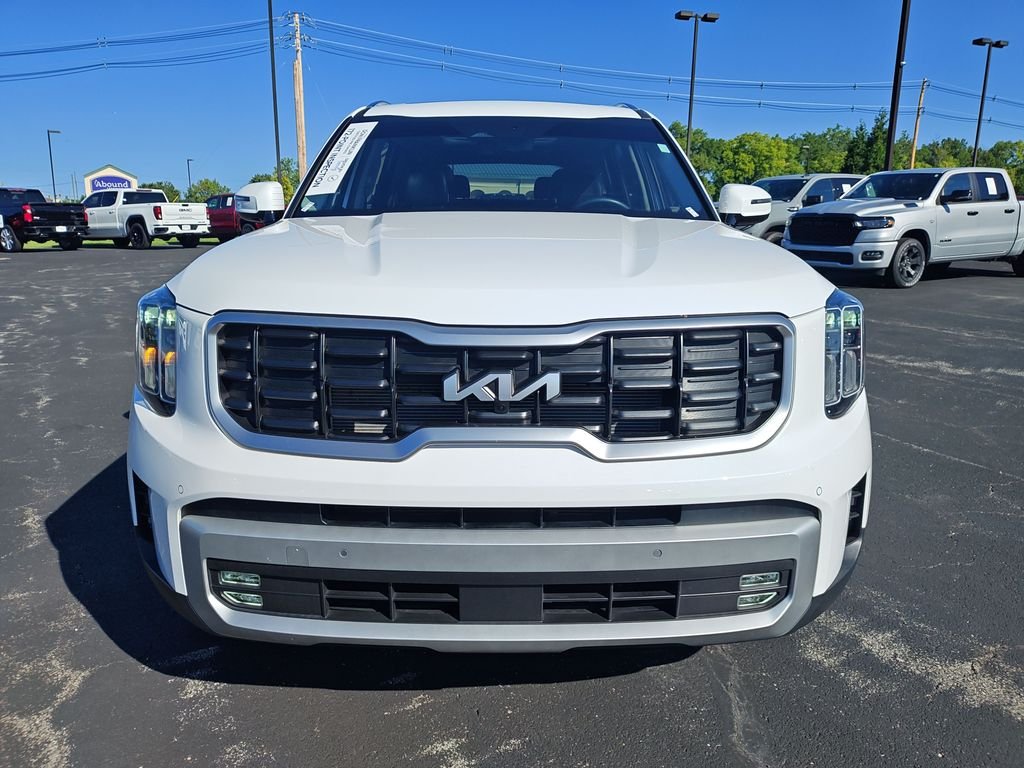 Used 2024 White Kia SX-Prestige image 8