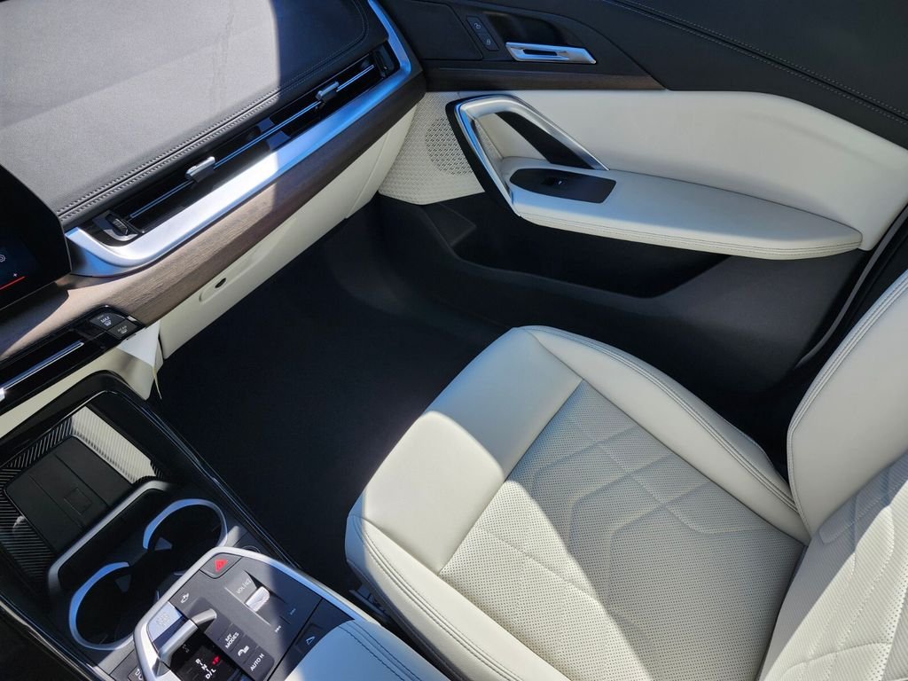 New 2027  BMW xDrive28i image 15