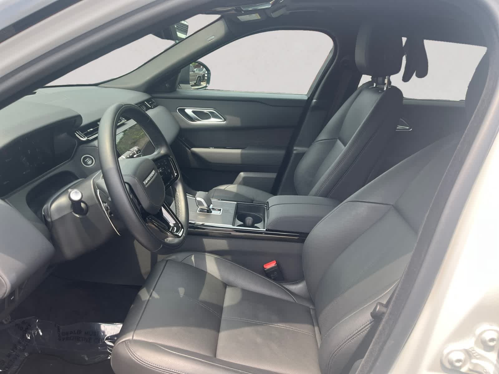 2026 Land Rover Range Rover Velar S - Photo 9