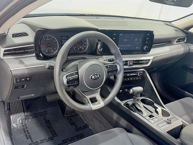 Used 2021 Gravity Gray Kia LXS image 10