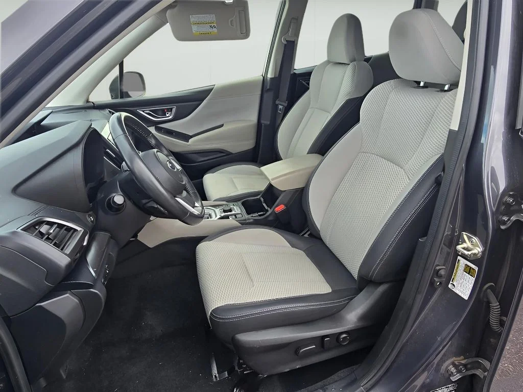 Used 2022 Magnetite Gray Metallic Subaru Premium image 27