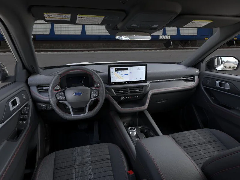 New 2026 Space White Metallic Ford ST-Line image 9
