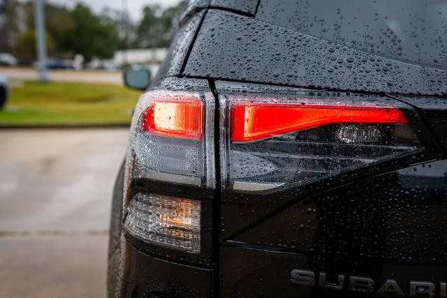 New 2026 Crystal Black Silica Subaru Limited image 15