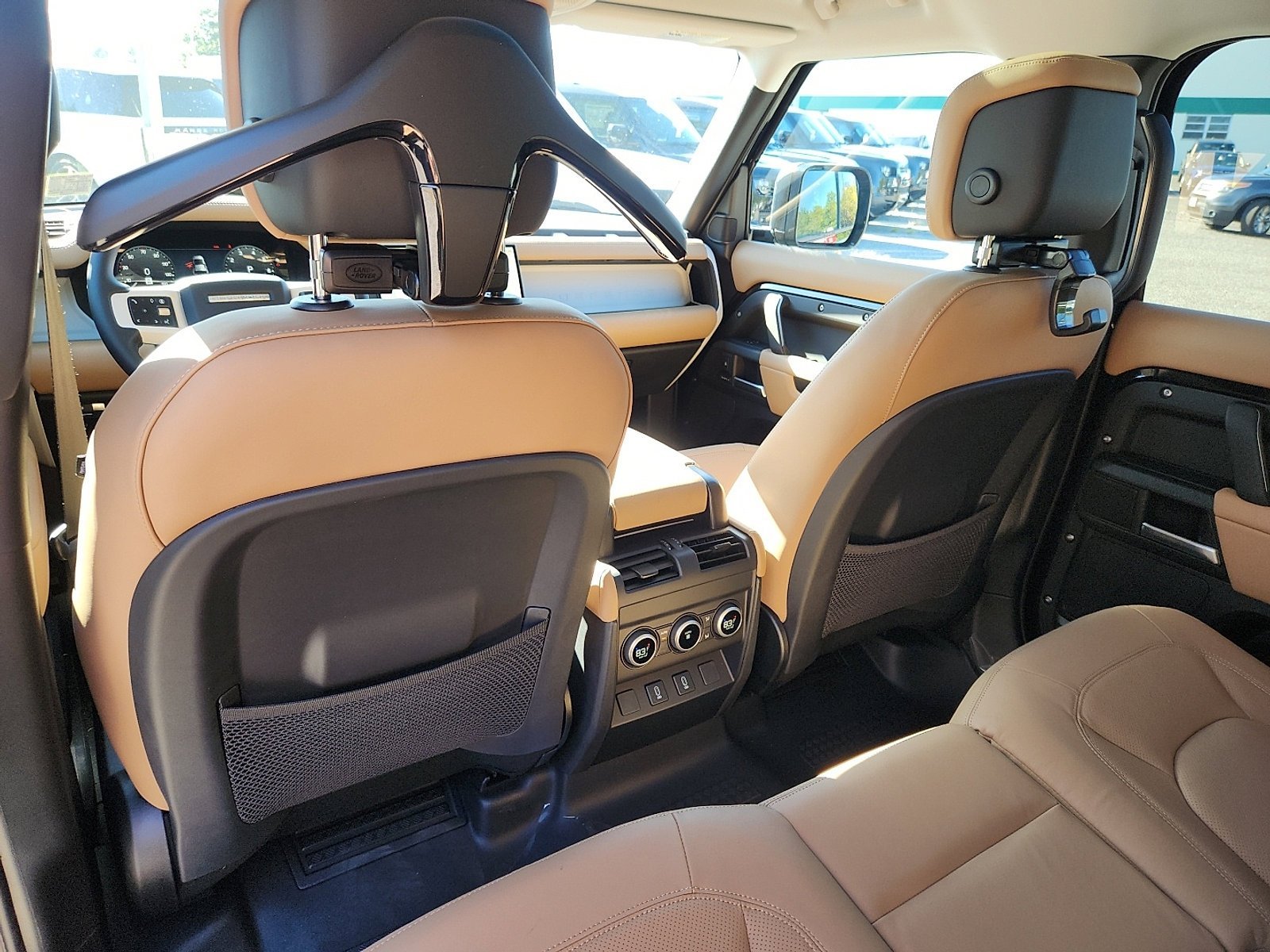 New 2026 Santorini Black LAND ROVER S image 8