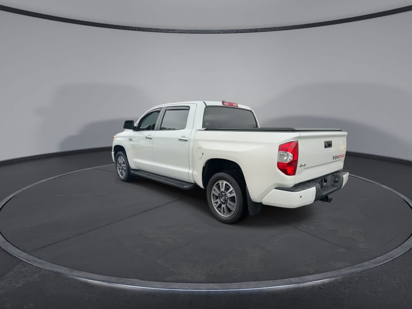 Used 2021 Wind Chill Pearl Toyota Platinum image 6
