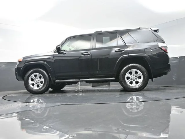 Used 2024 Black Toyota SR5 Premium image 34