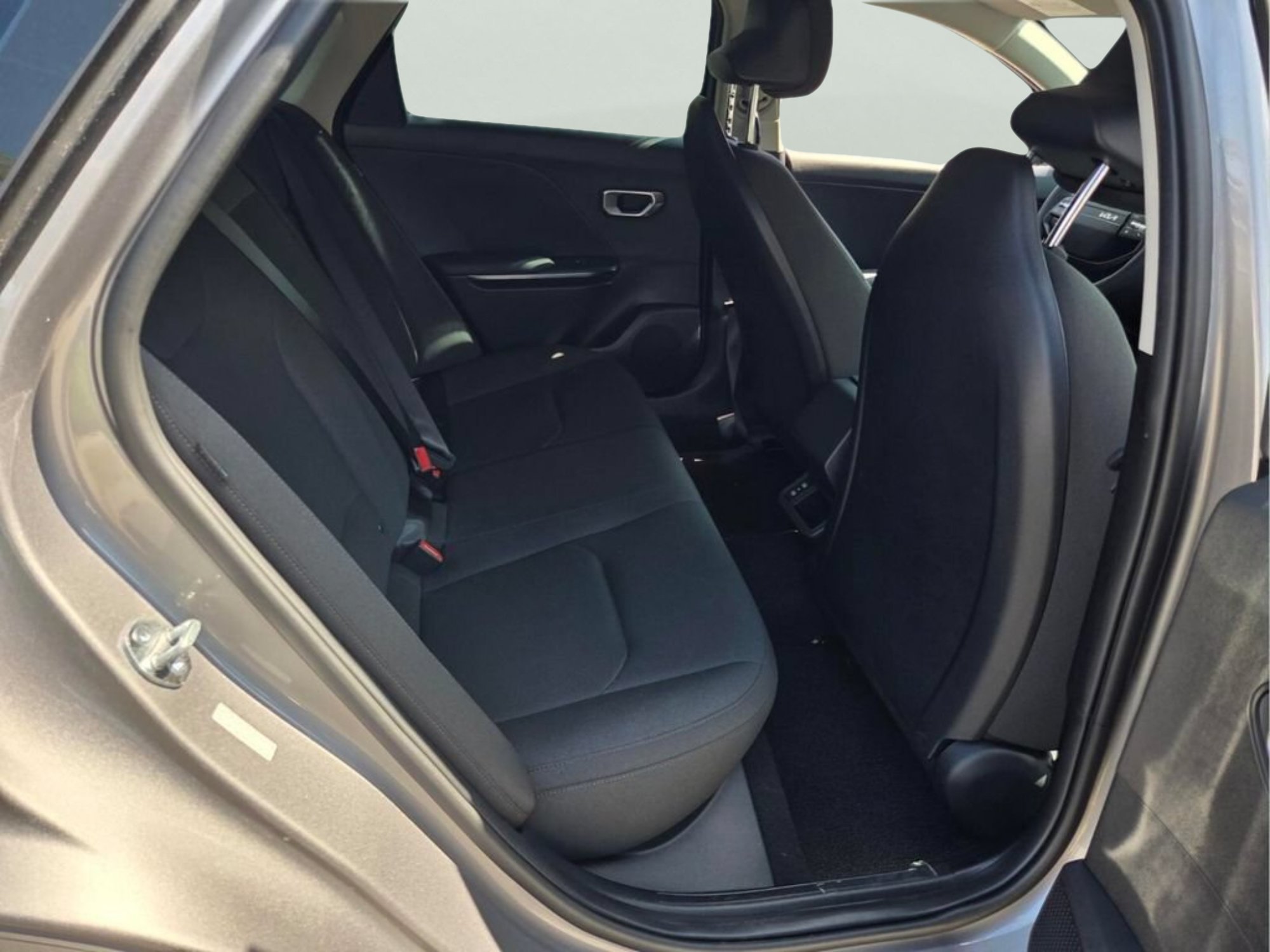 New 2026 Steel Gray Kia LXS image 15