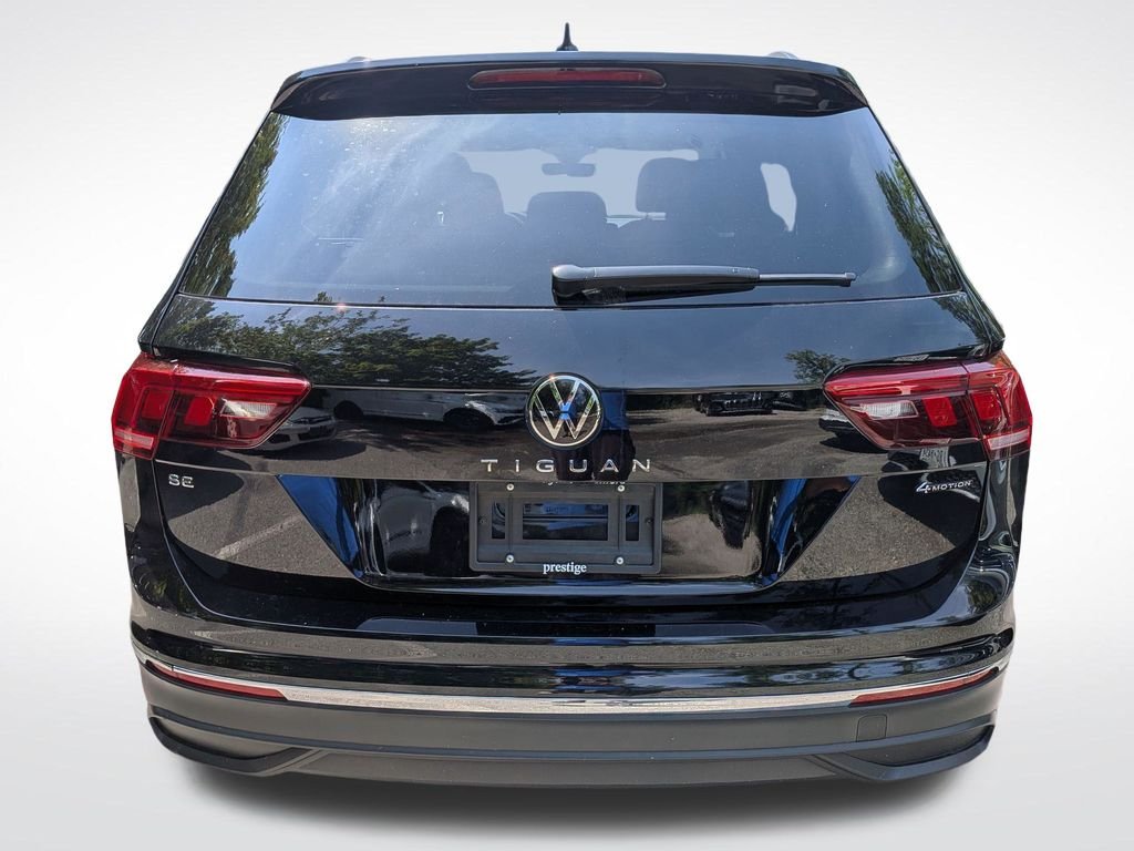 Used 2023 Black Volkswagen 2.0T SE image 5