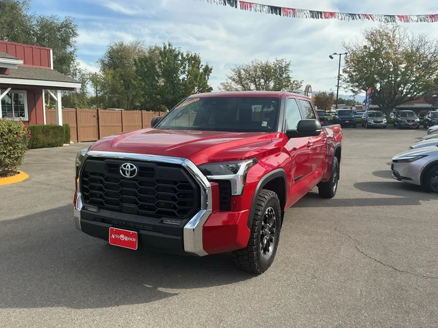 2025 Toyota Tundra SR5