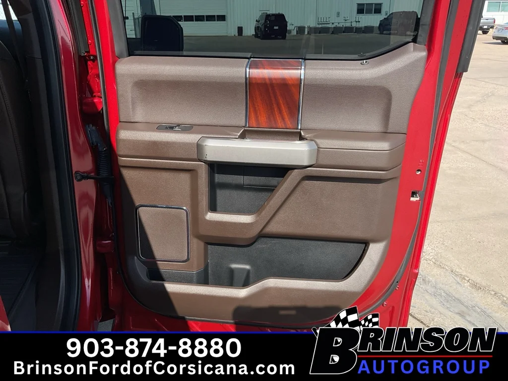 Used 2020  Ford King Ranch image 19