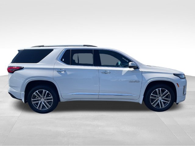 Used 2023 White Chevrolet High Country image 6