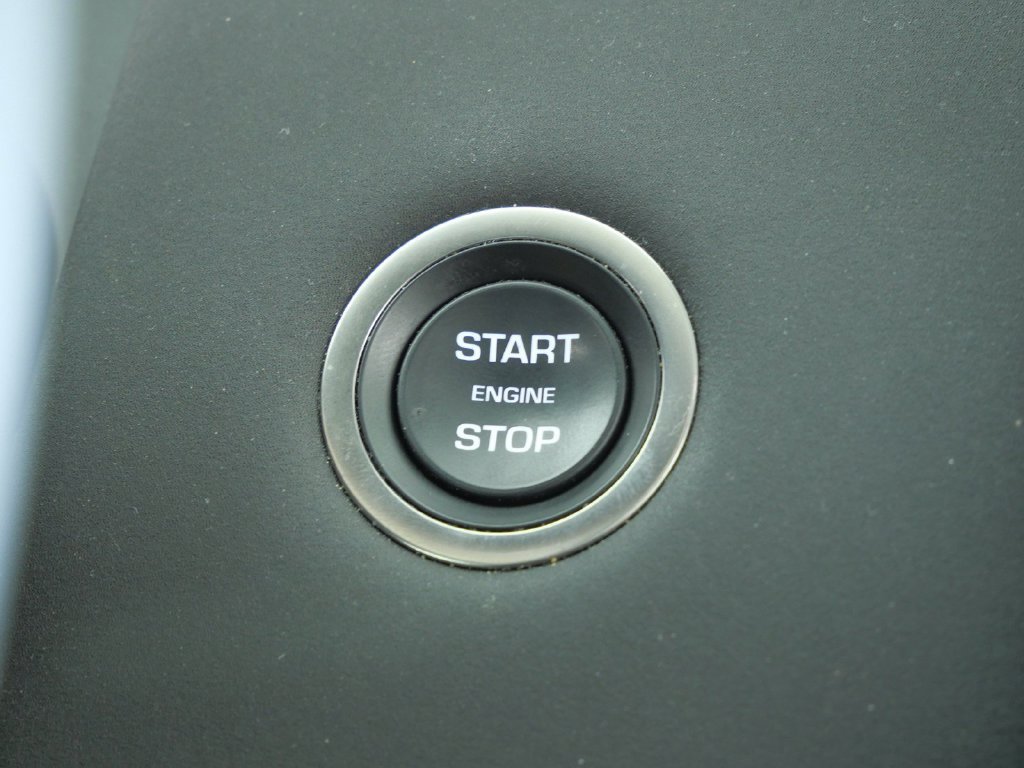 Used 2024 Gray Land Rover S image 43