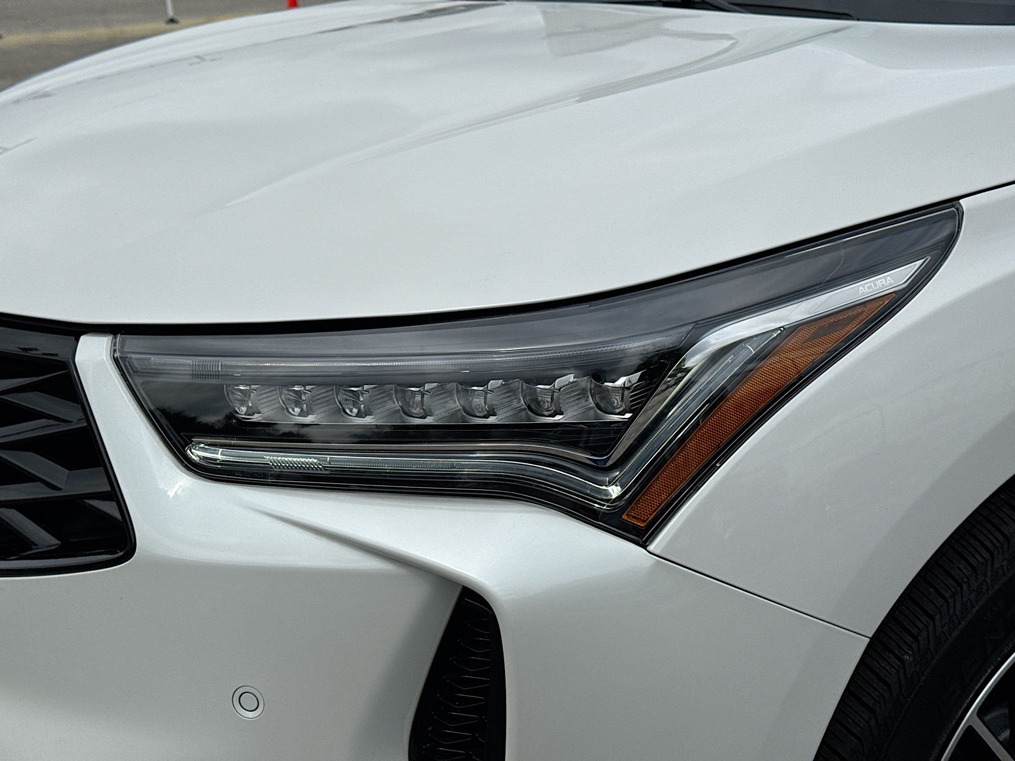Used 2025  Acura w/Advance Package image 9