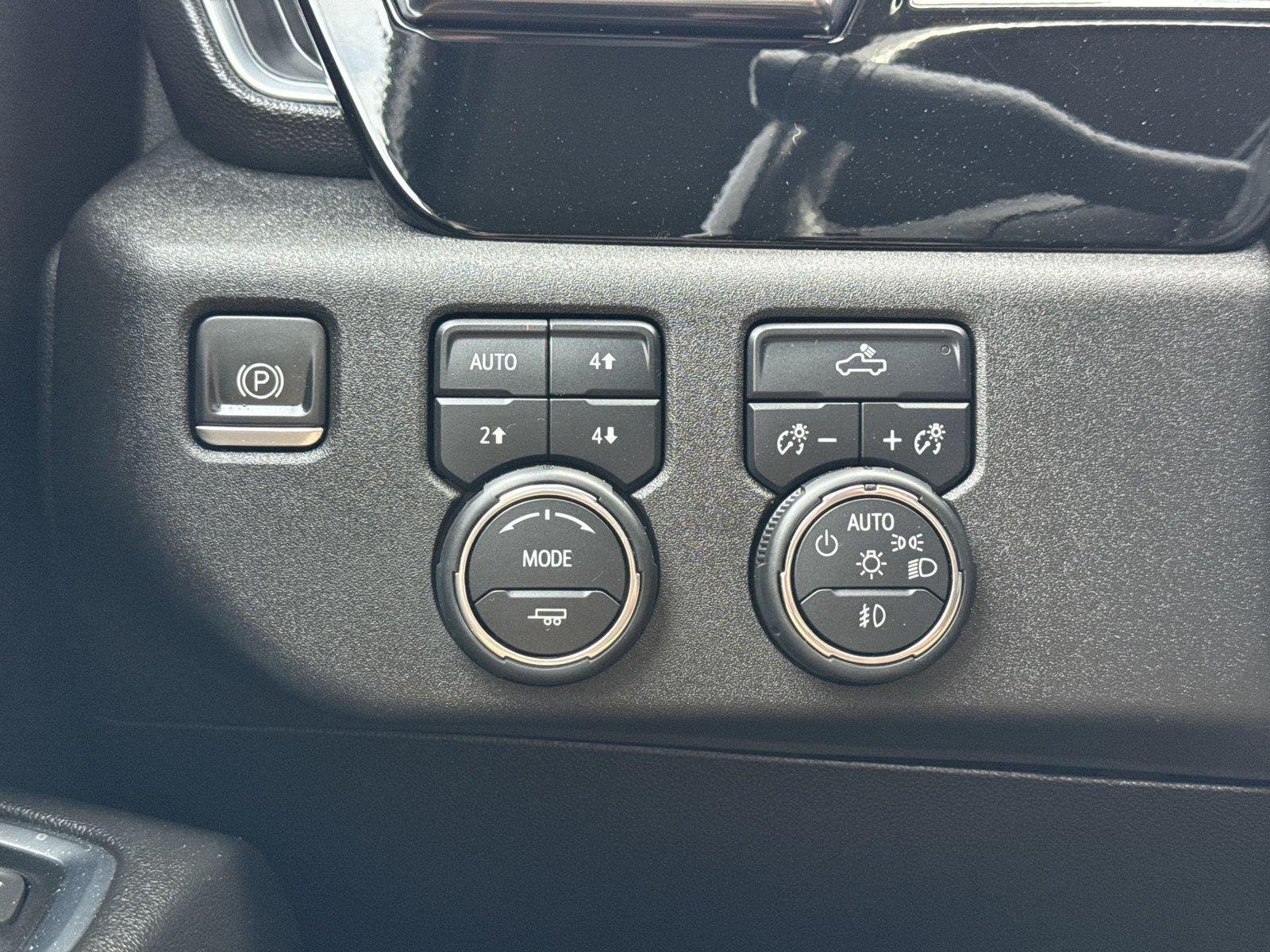 2022 Chevrolet Silverado 1500 RST - Photo 22