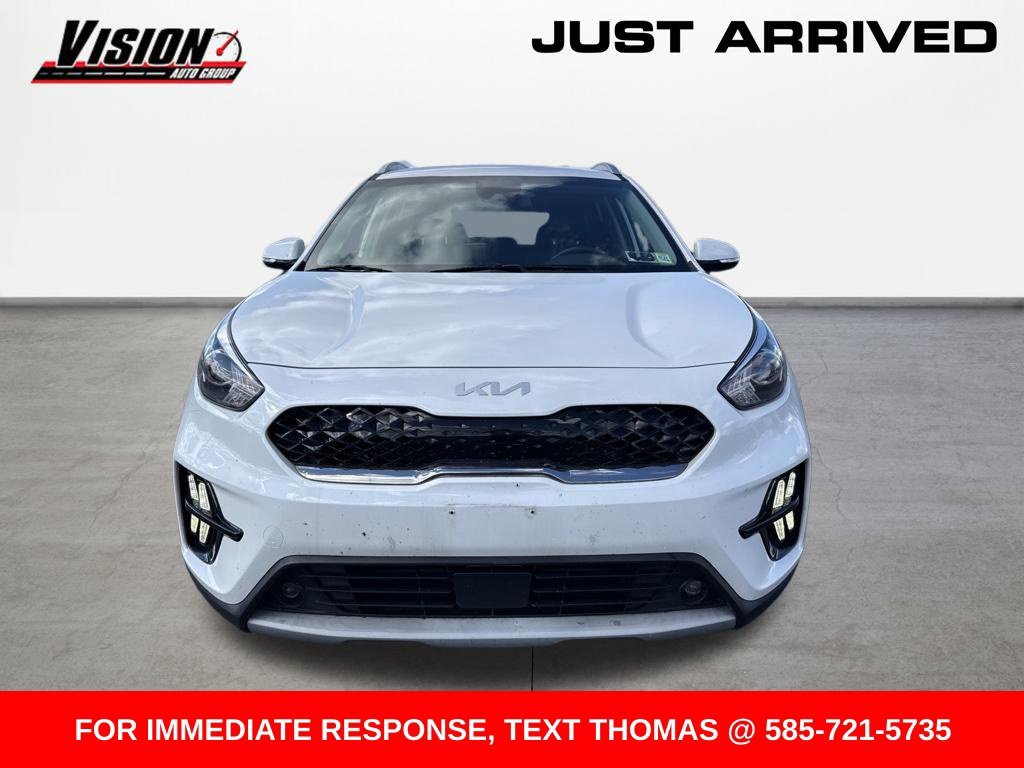 Used 2022 White Kia EX image 3